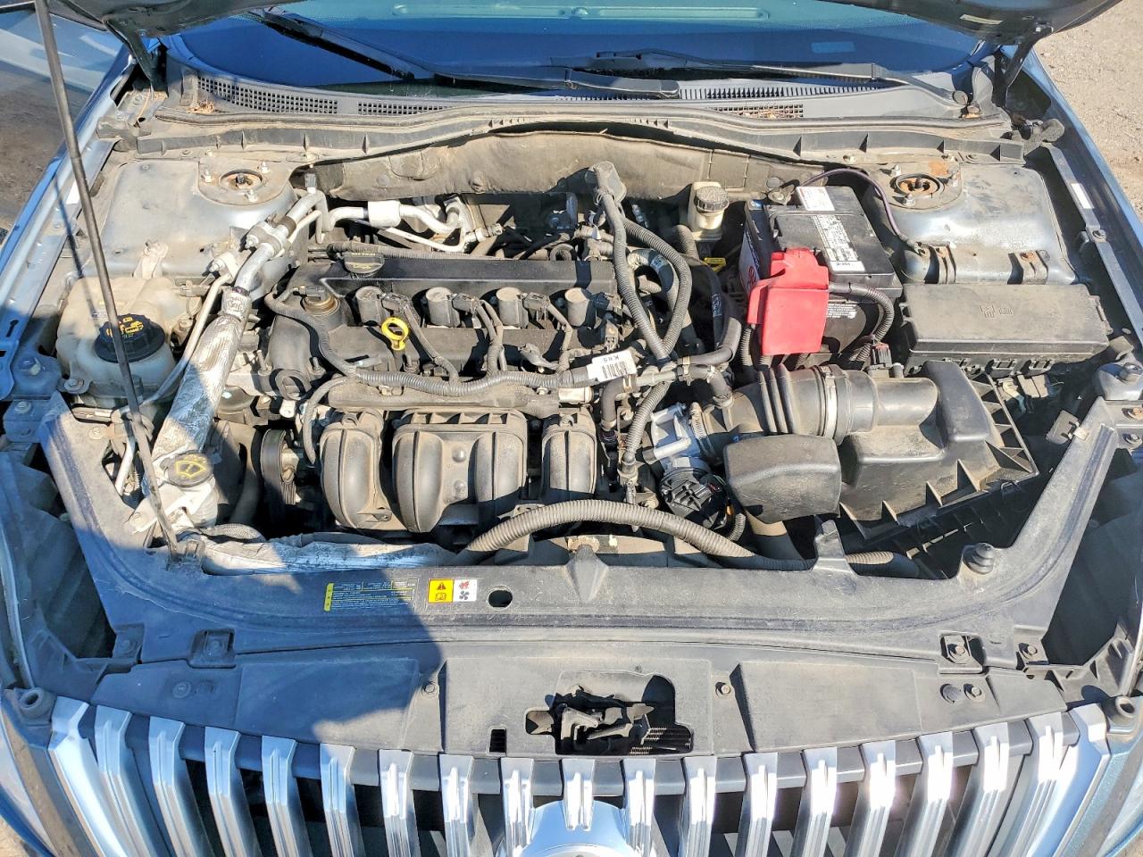2011 MERCURY MILAN