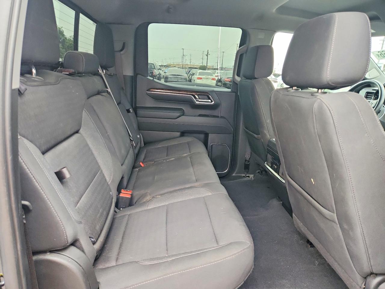 2023 GMC SIERRA