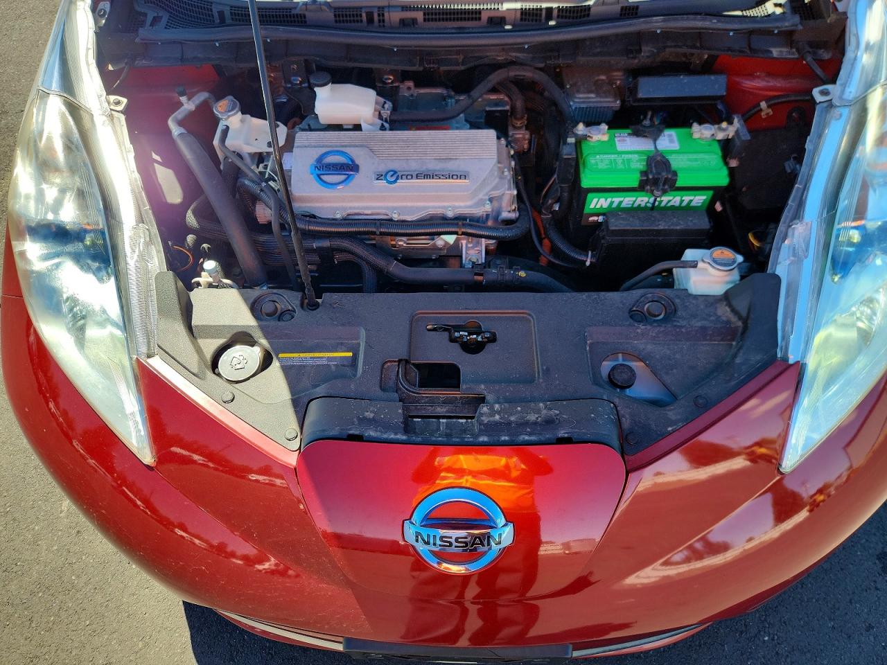 2011 NISSAN LEAF