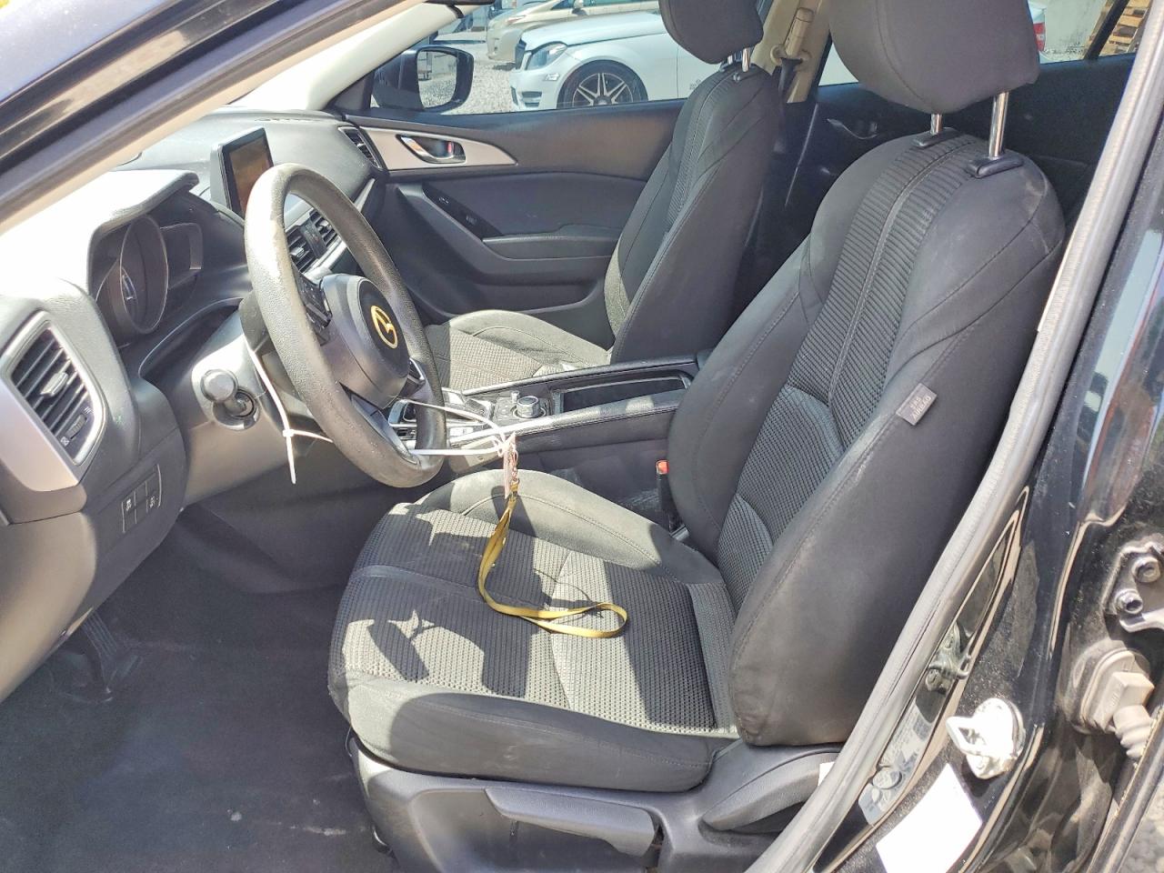 2018 MAZDA 3