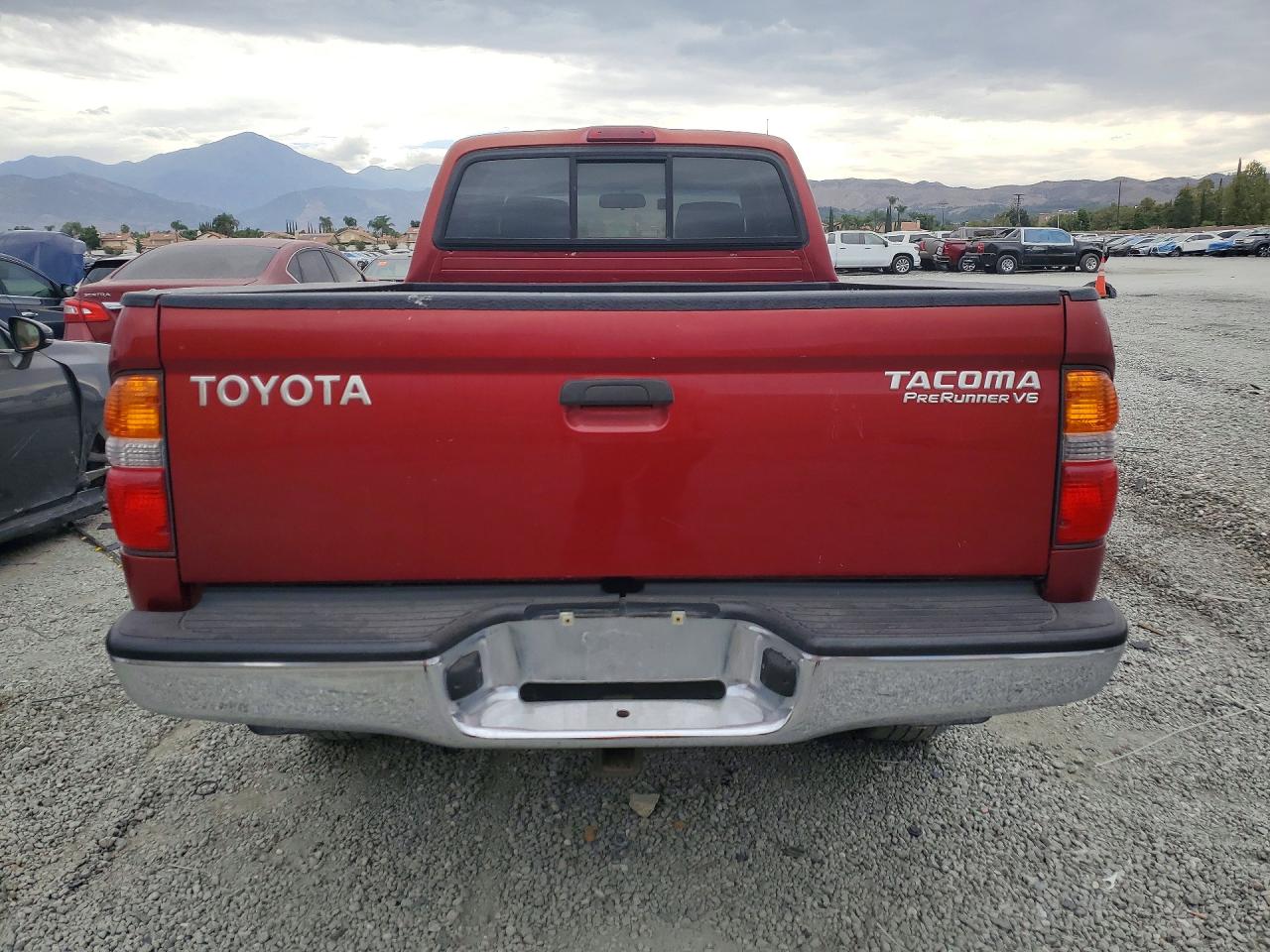2004 TOYOTA TACOMA