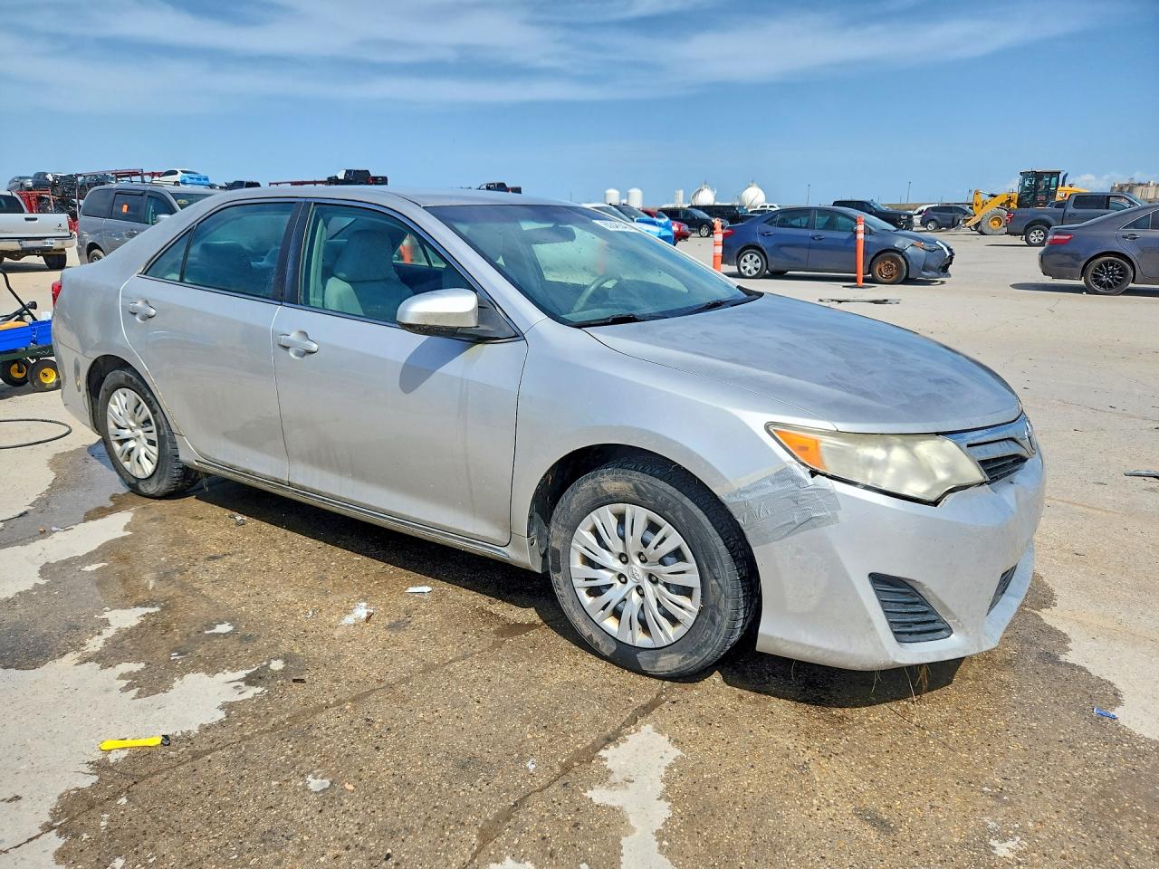 2014 TOYOTA CAMRY