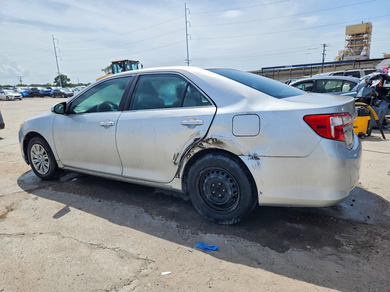 2014 TOYOTA CAMRY