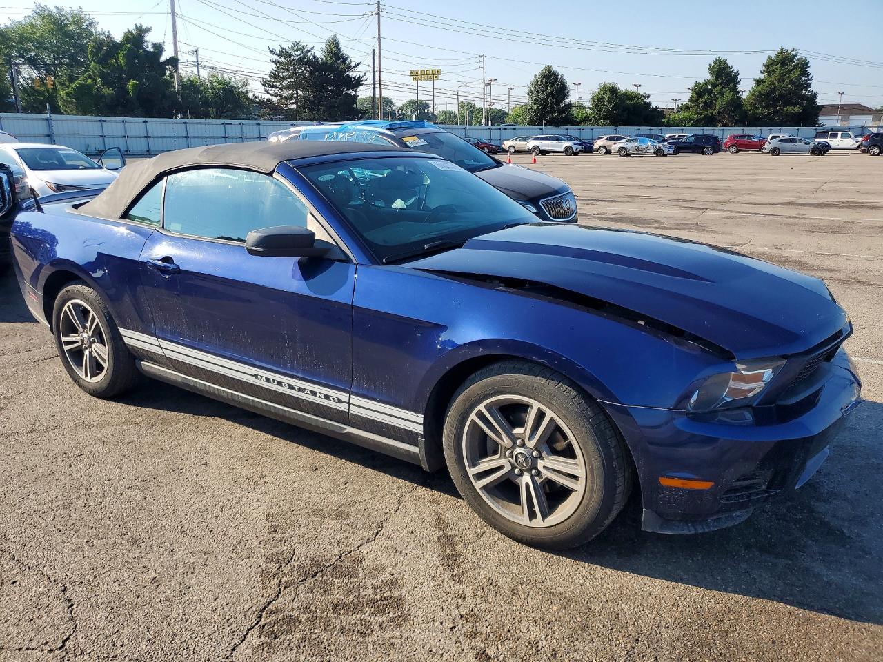 2010 FORD MUSTANG