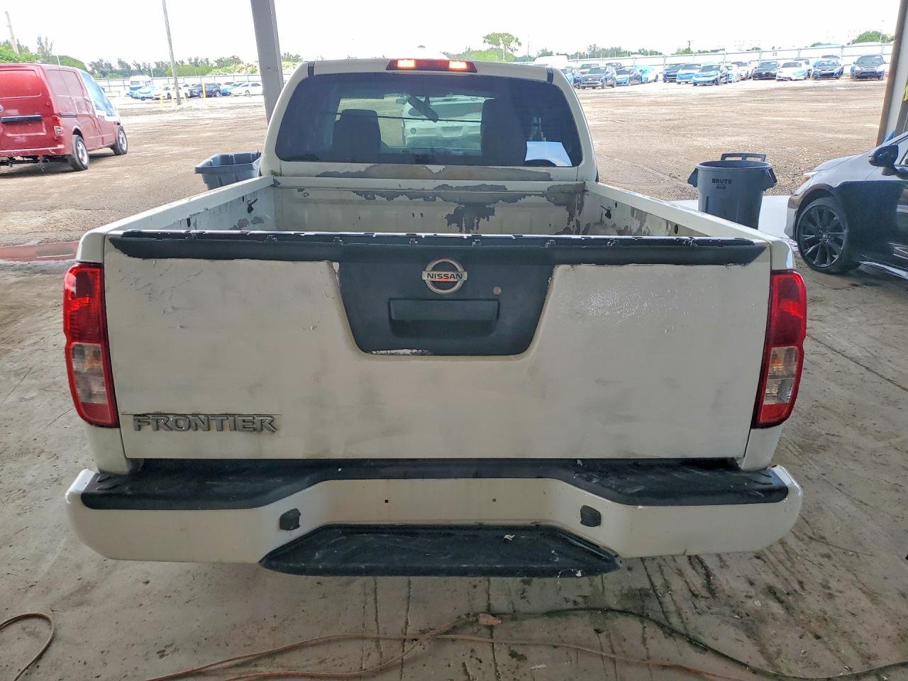 2018 NISSAN FRONTIER
