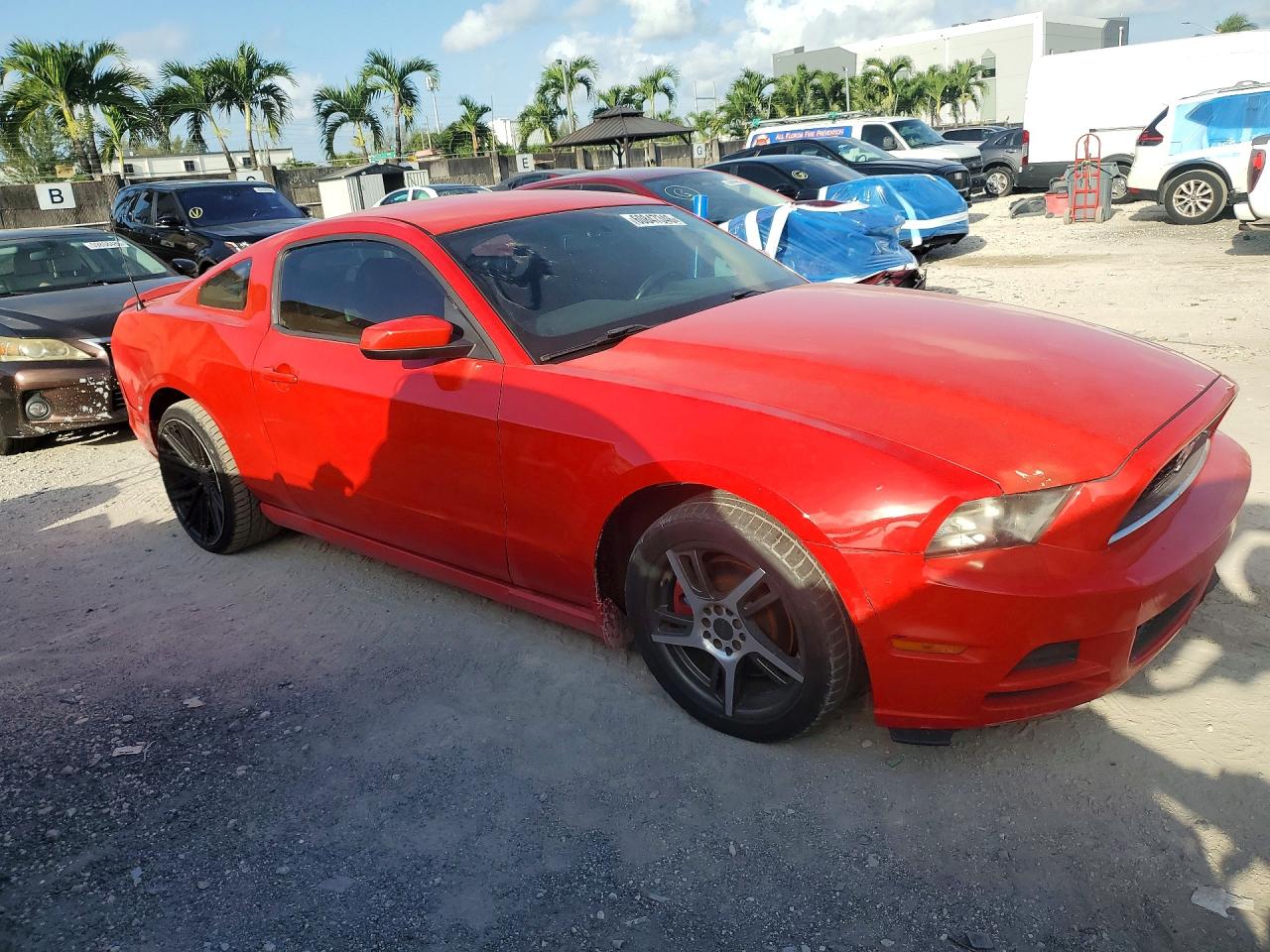 2013 FORD MUSTANG