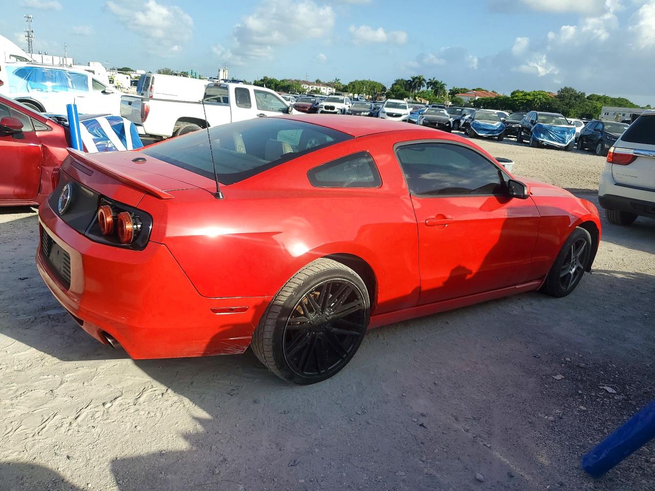 2013 FORD MUSTANG