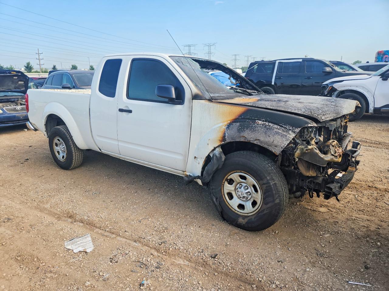 2013 NISSAN FRONTIER