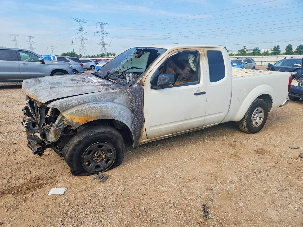 2013 NISSAN FRONTIER