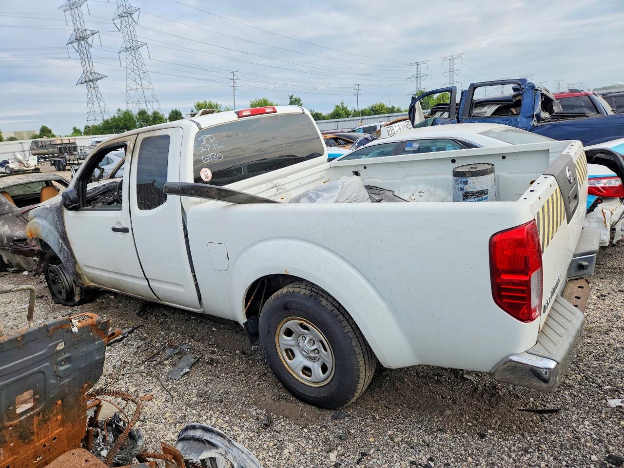 2013 NISSAN FRONTIER
