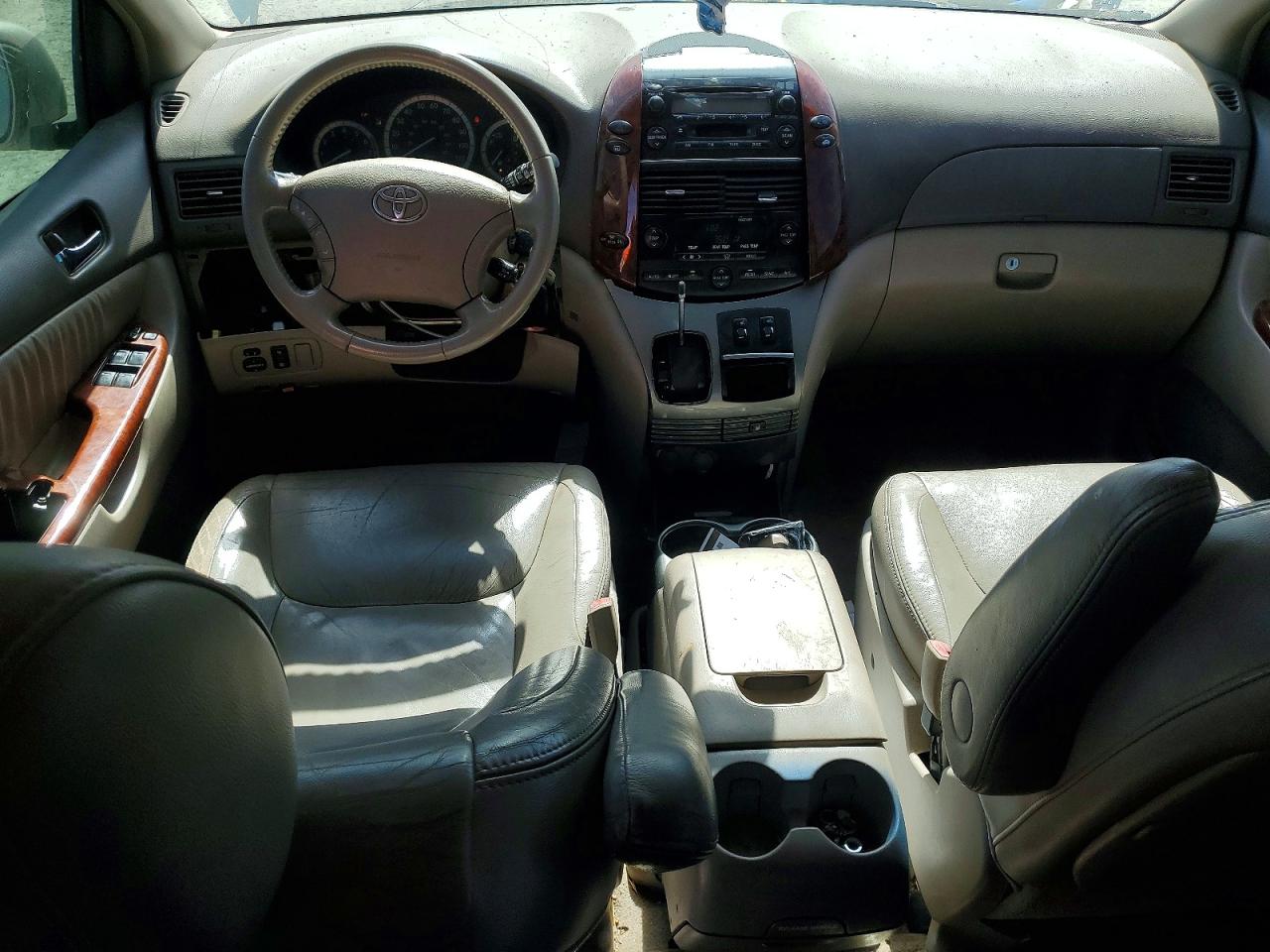 2005 TOYOTA SIENNA