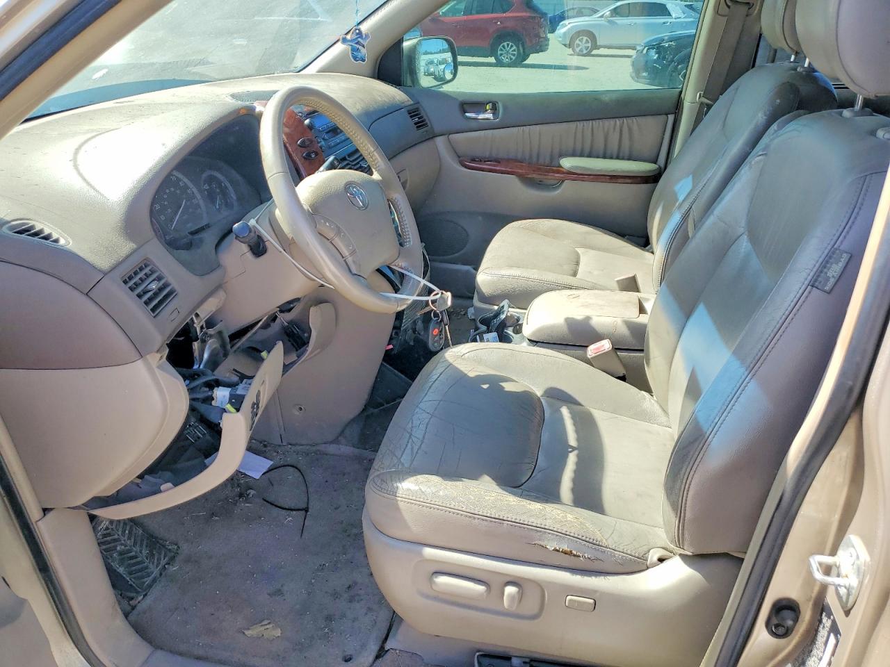 2005 TOYOTA SIENNA