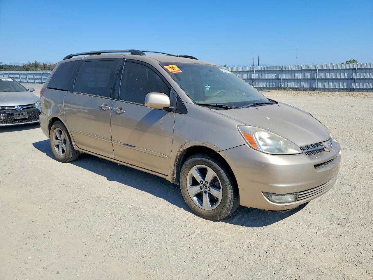 2005 TOYOTA SIENNA