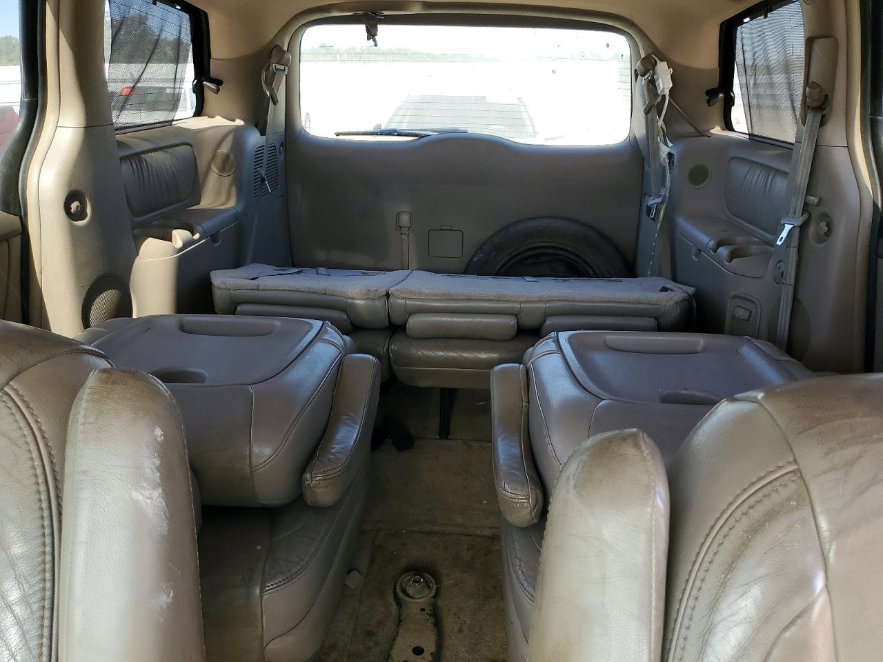 2005 TOYOTA SIENNA