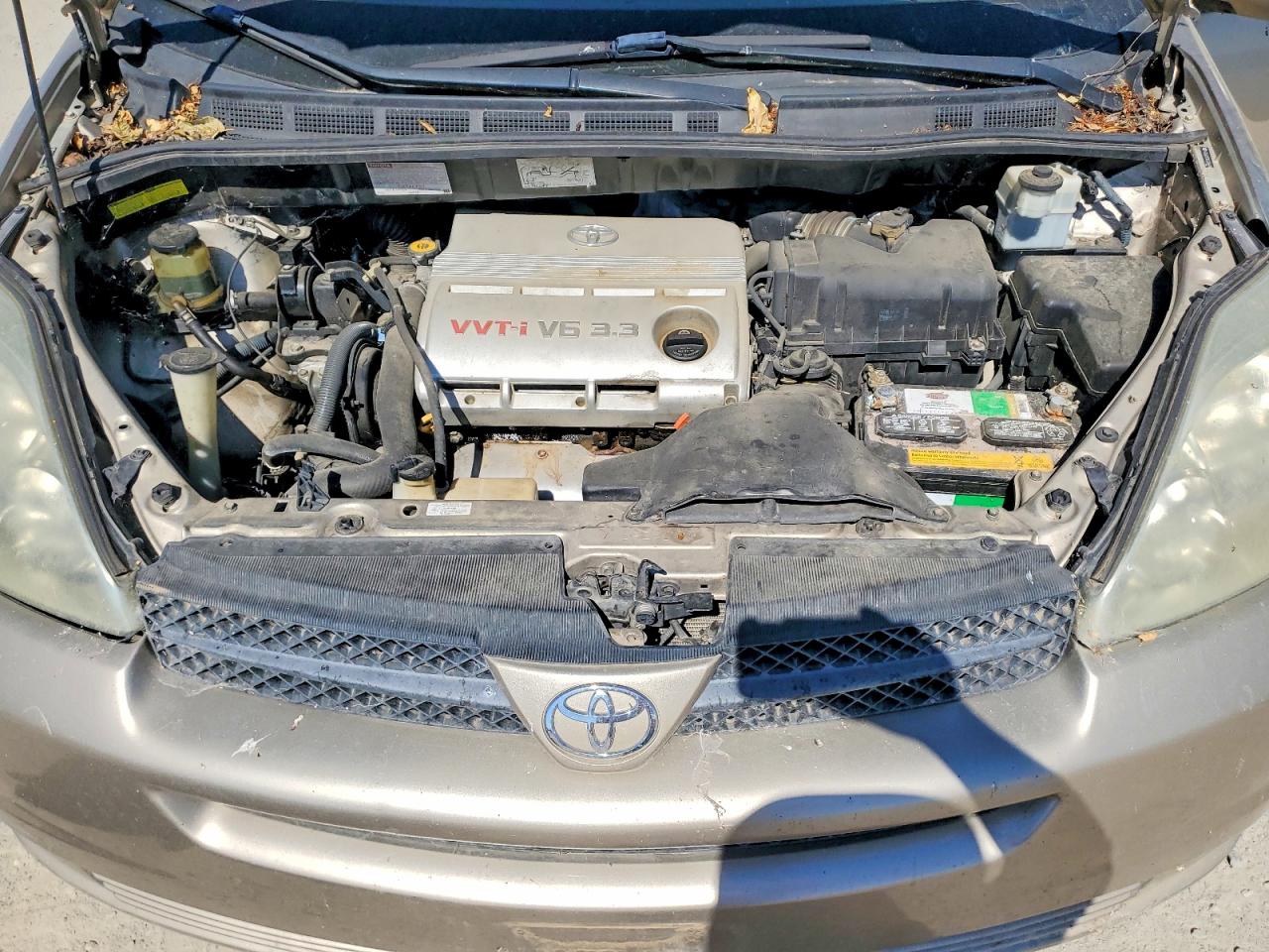 2005 TOYOTA SIENNA