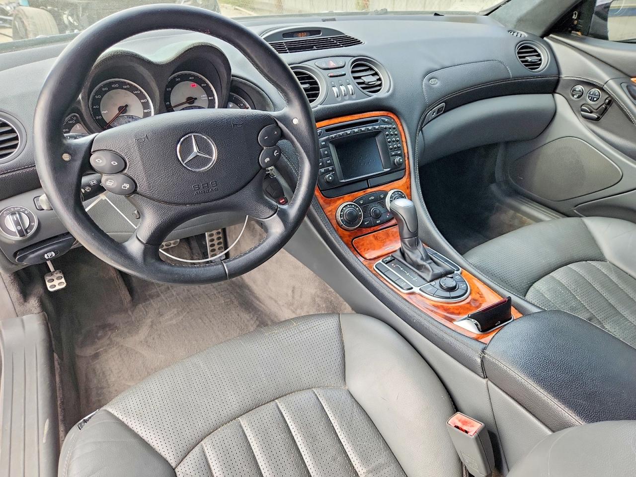 2004 MERCEDES-BENZ SL-CLASS