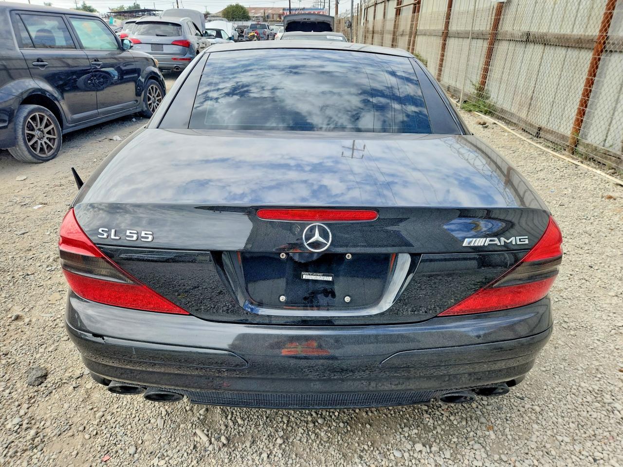2004 MERCEDES-BENZ SL-CLASS