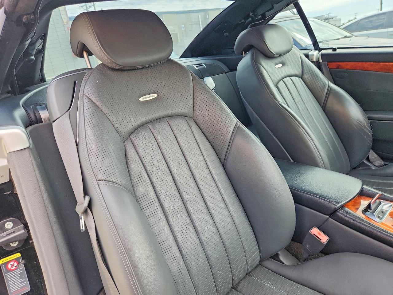 2004 MERCEDES-BENZ SL-CLASS