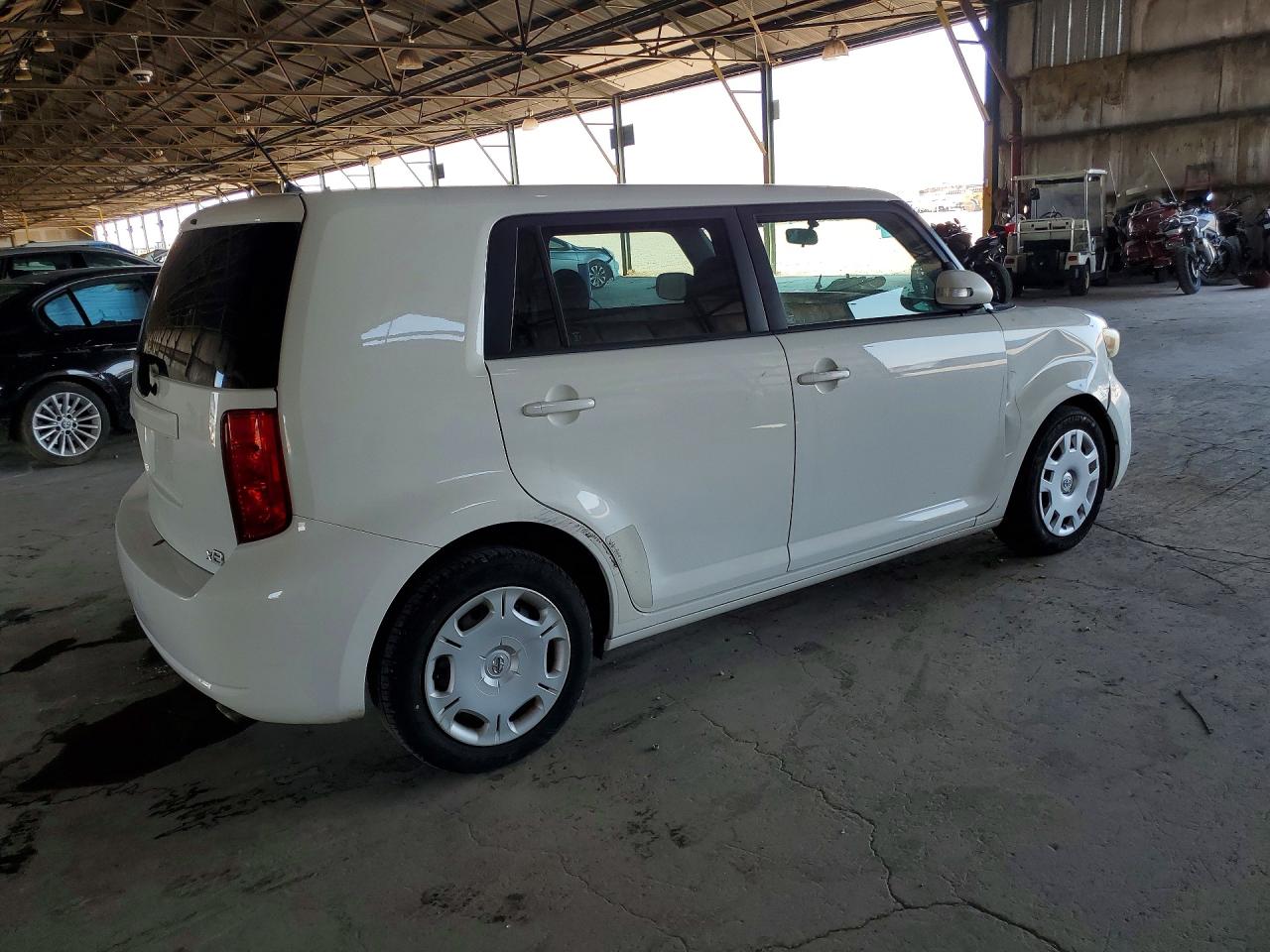 2009 TOYOTA SCION
