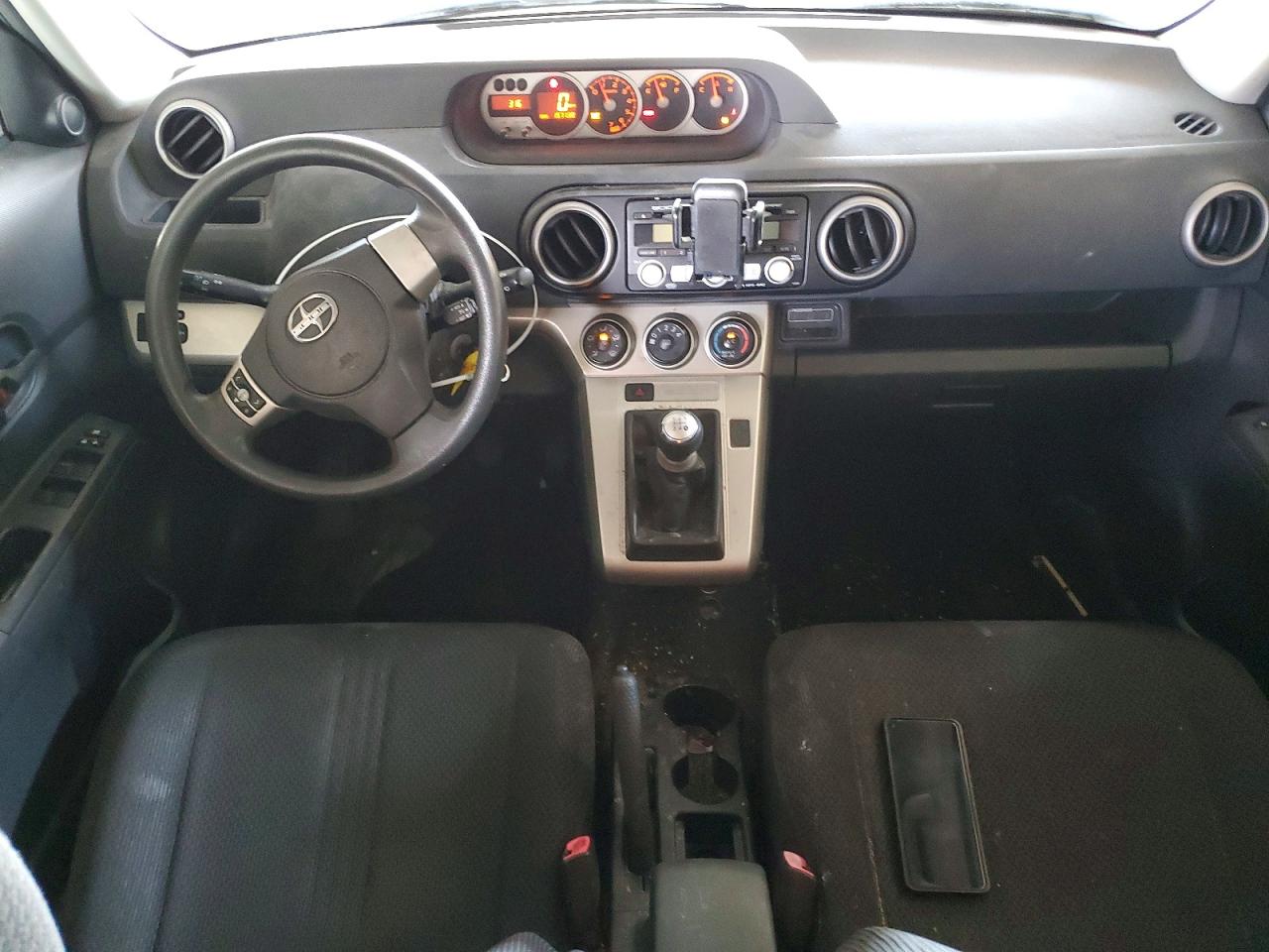 2009 TOYOTA SCION