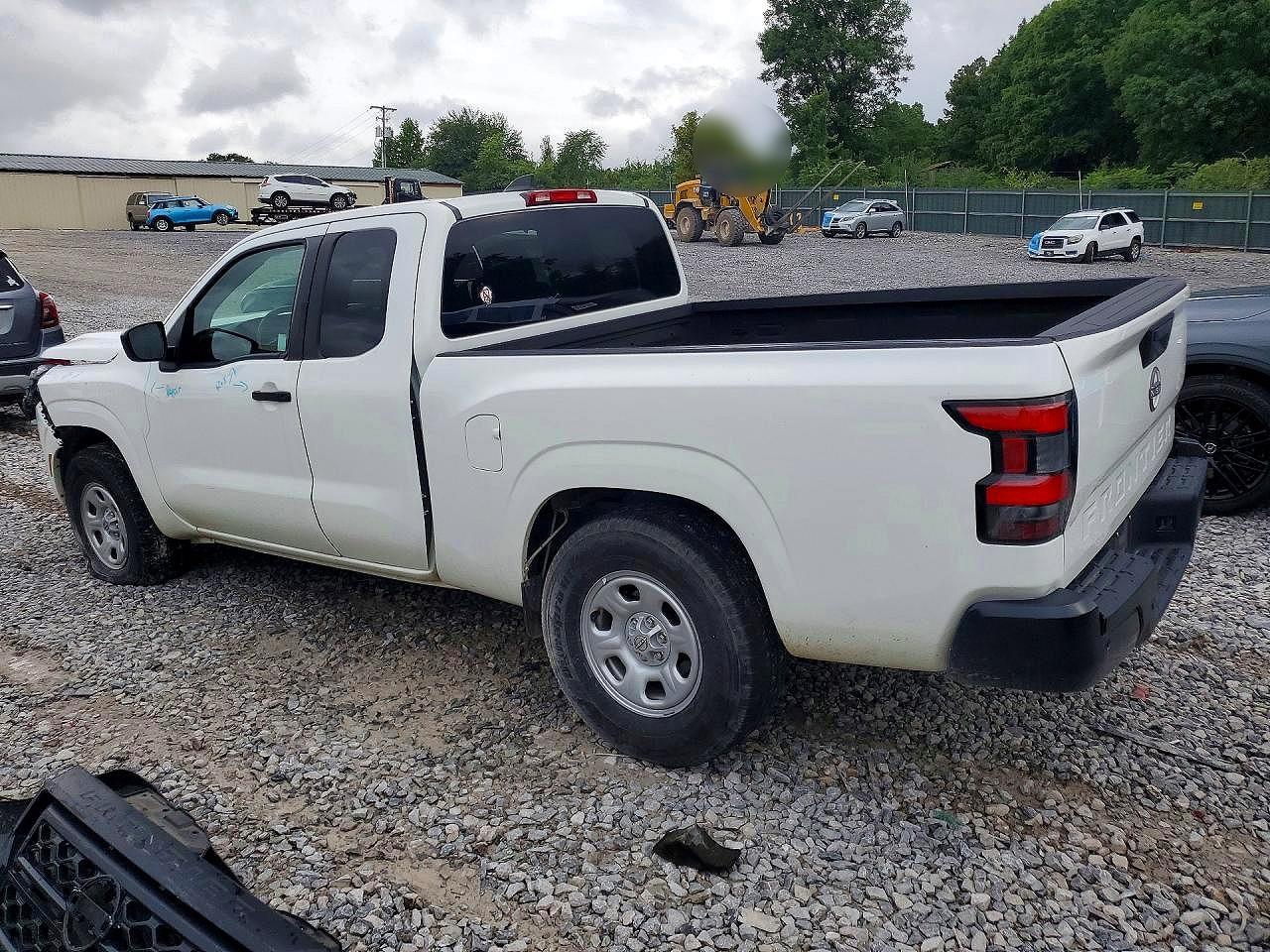 2024 NISSAN FRONTIER