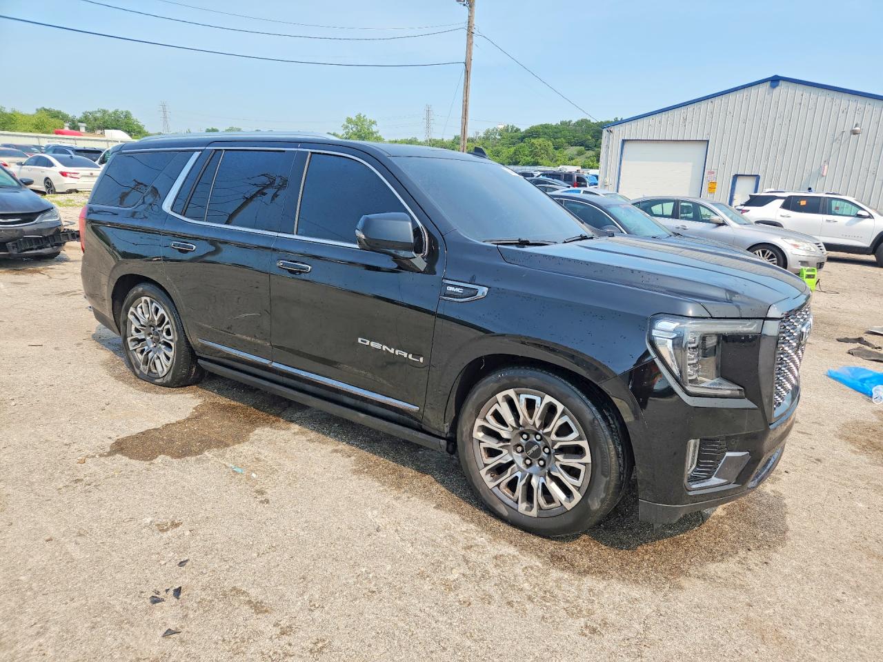 2023 GMC YUKON