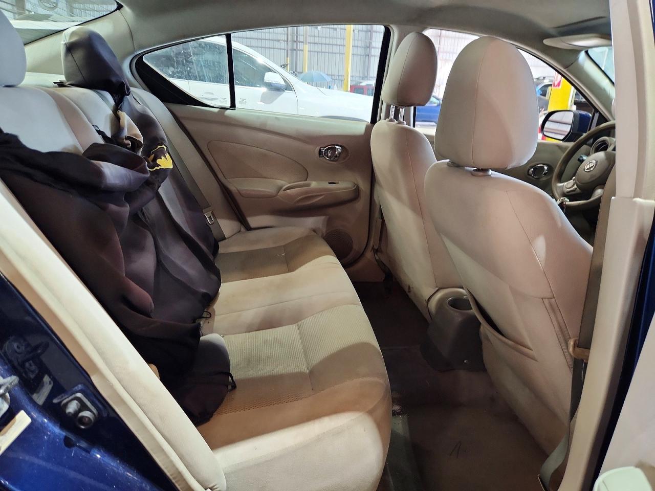 2012 NISSAN VERSA