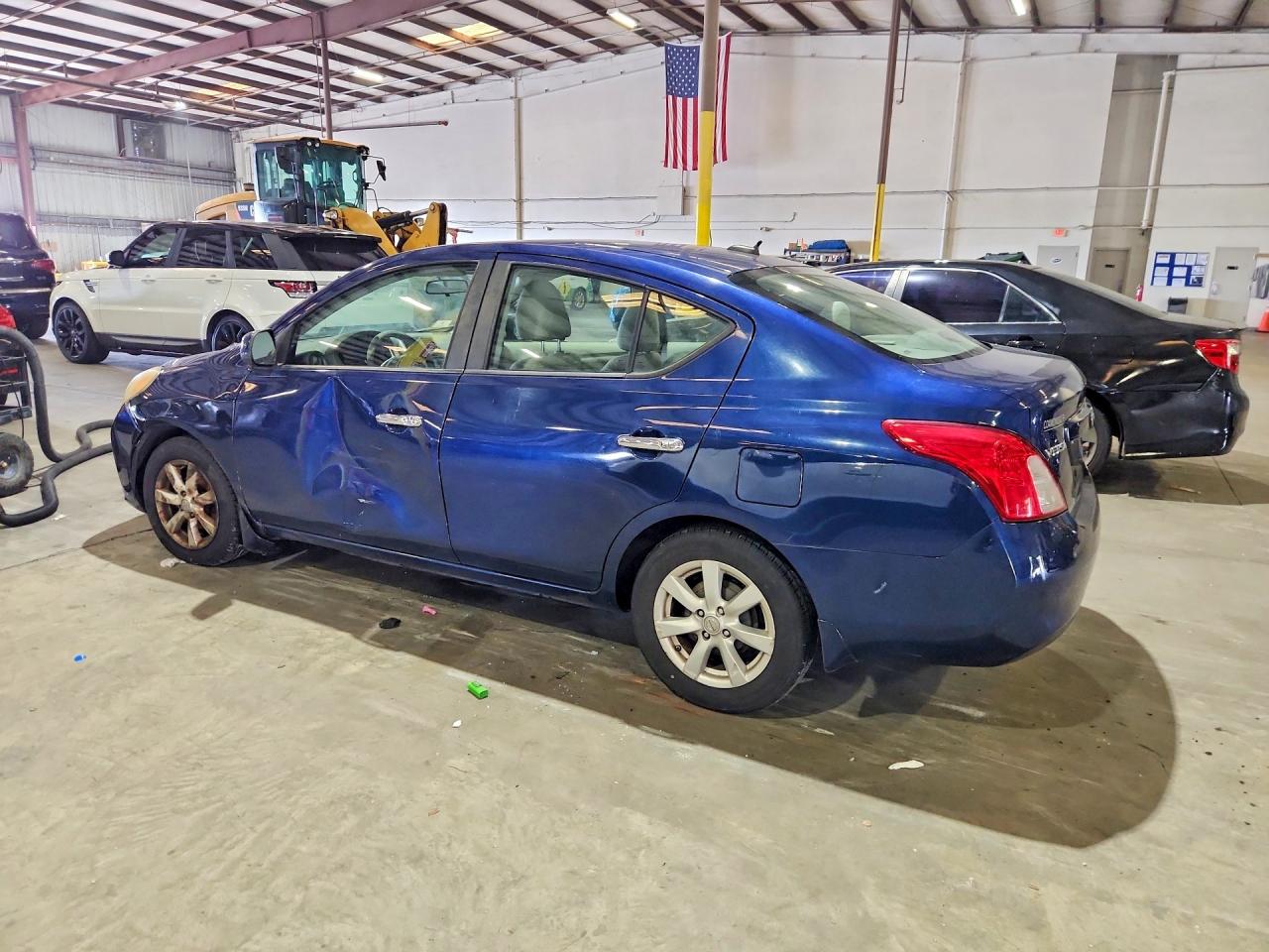 2012 NISSAN VERSA