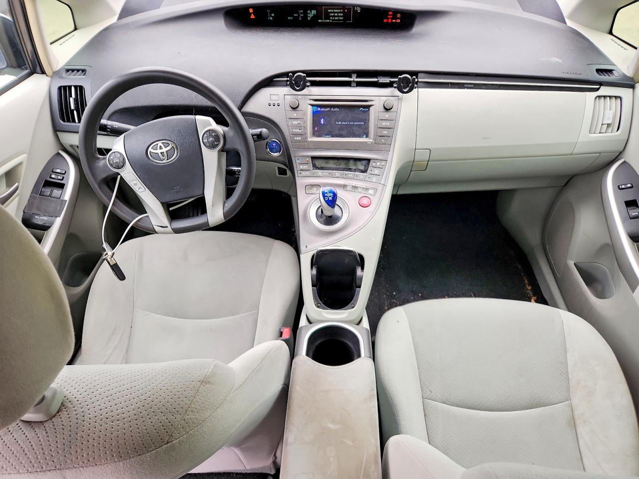 2014 TOYOTA PRIUS