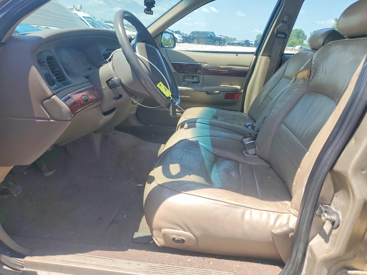 2000 MERCURY GRMARQUIS