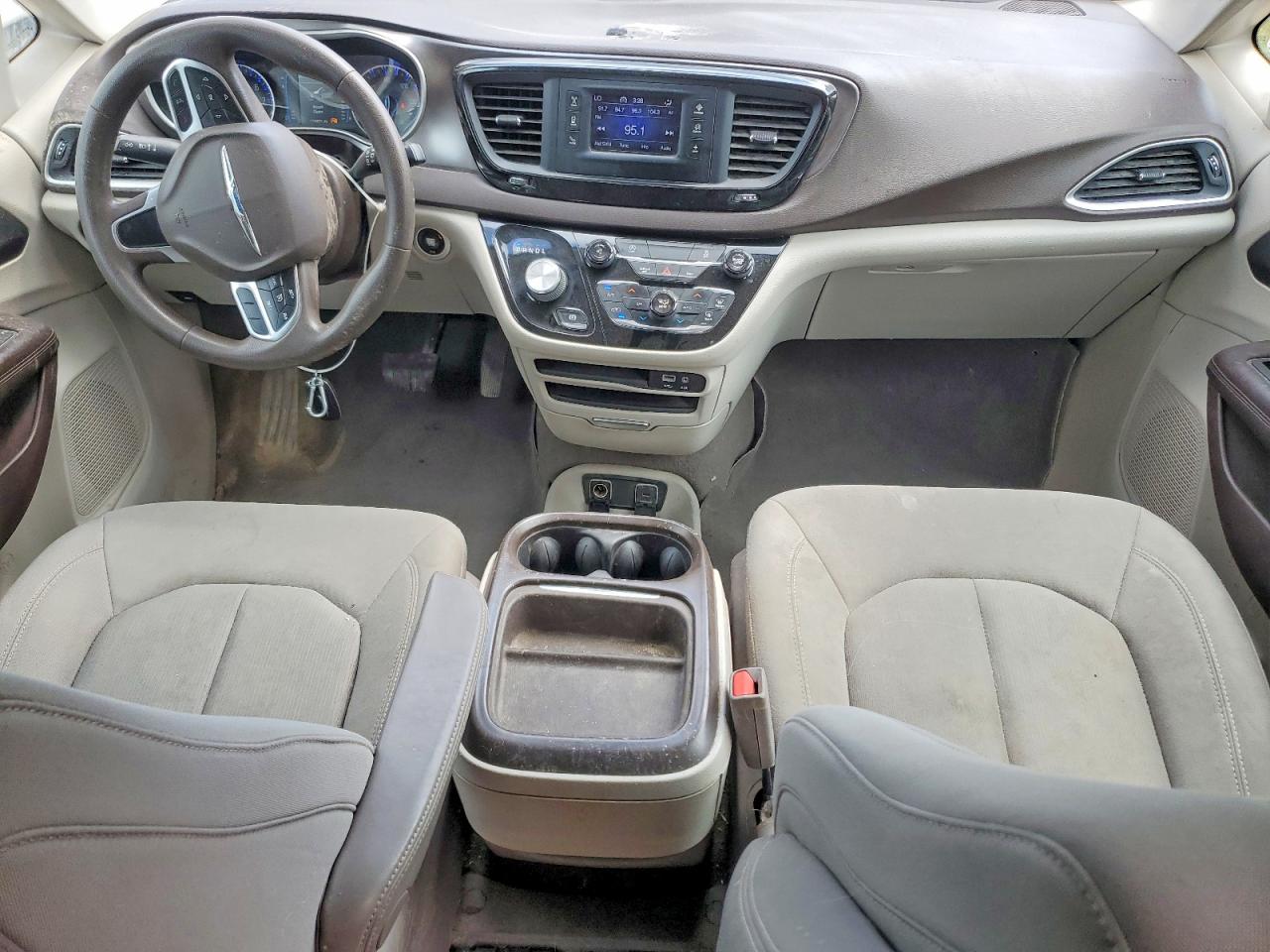 2017 CHRYSLER PACIFICA