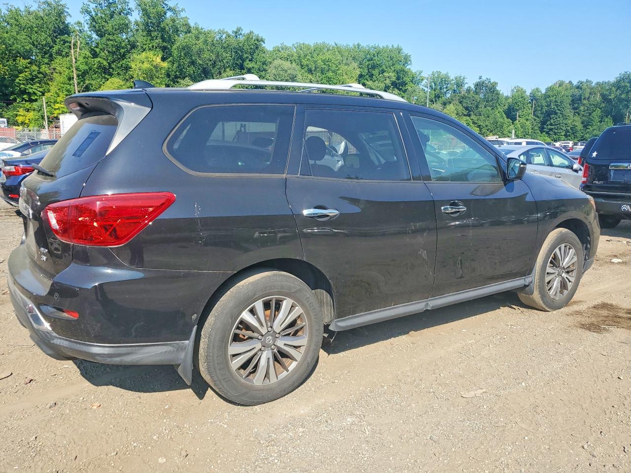 2020 NISSAN PATHFINDER