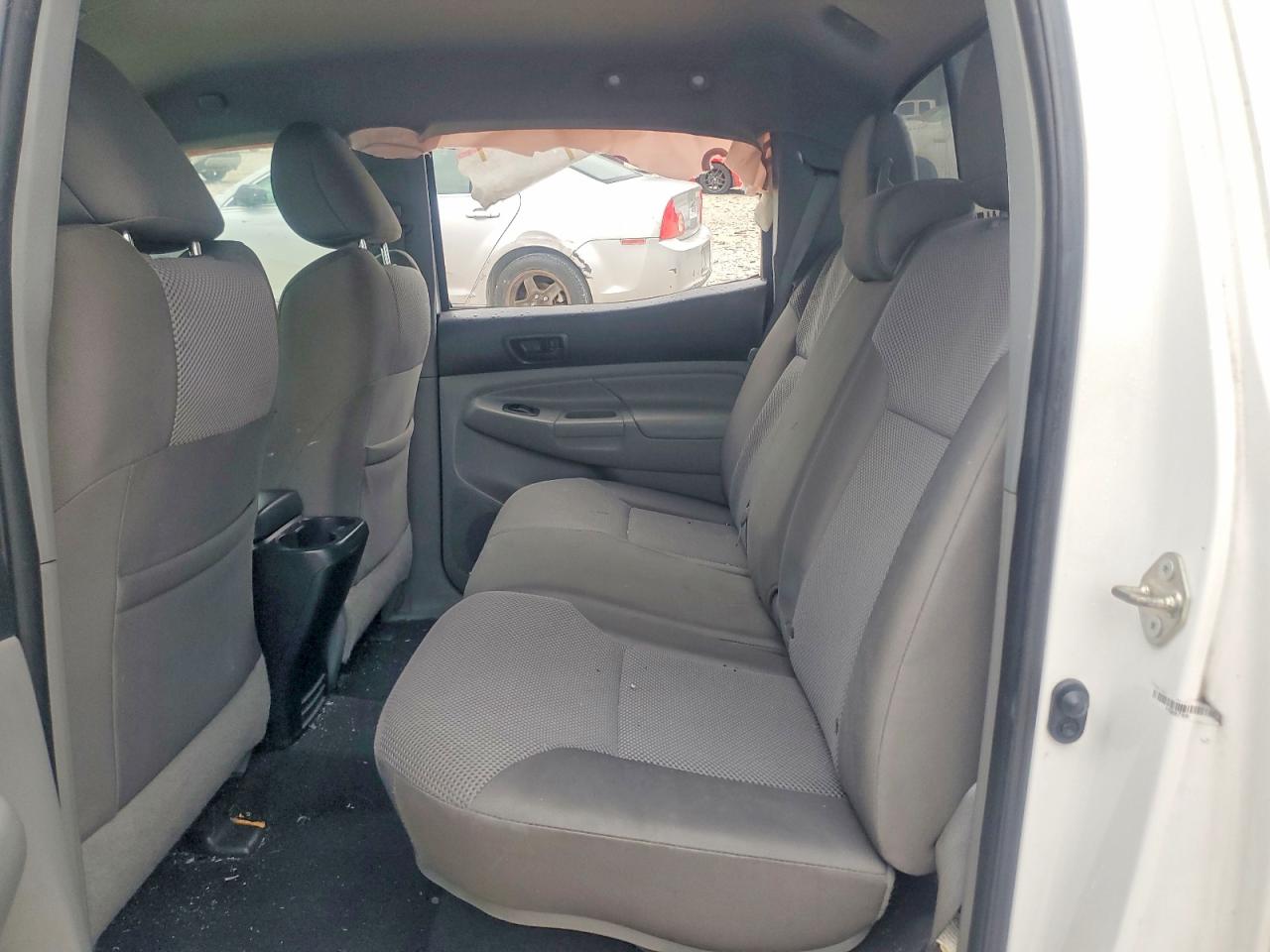 2015 TOYOTA TACOMA