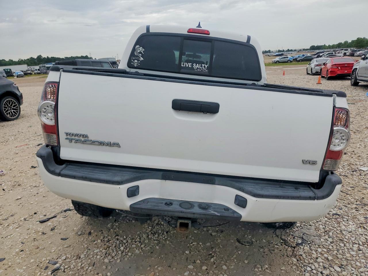 2015 TOYOTA TACOMA