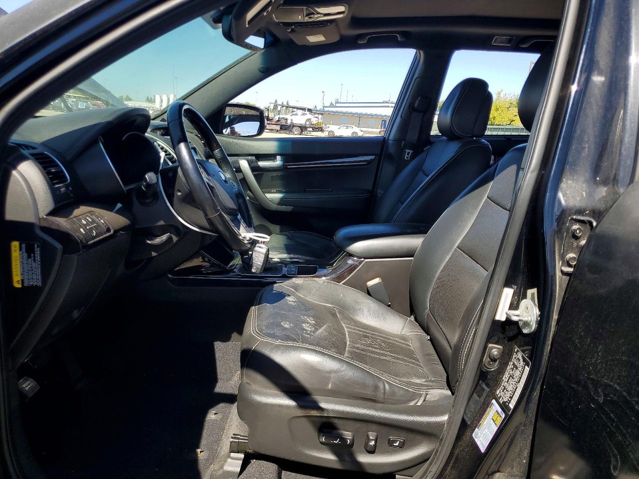 2015 KIA SORENTO