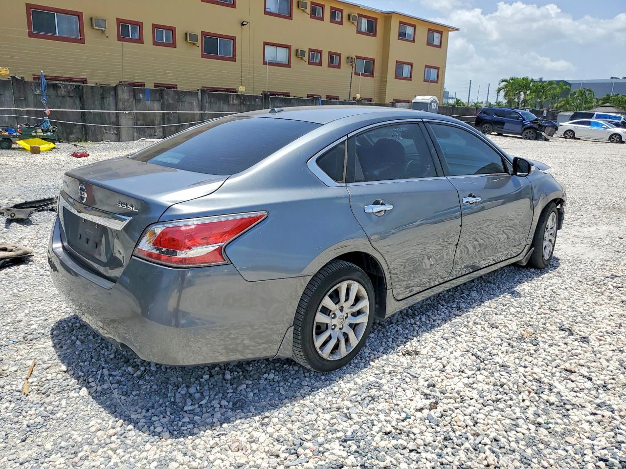 2015 NISSAN ALTIMA