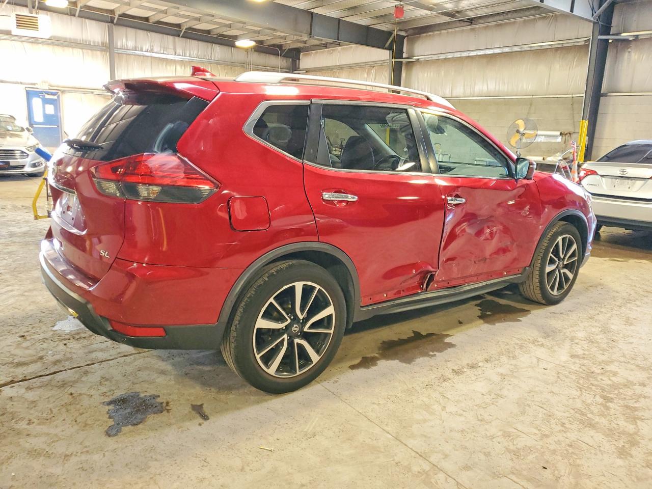 2017 NISSAN ROGUE