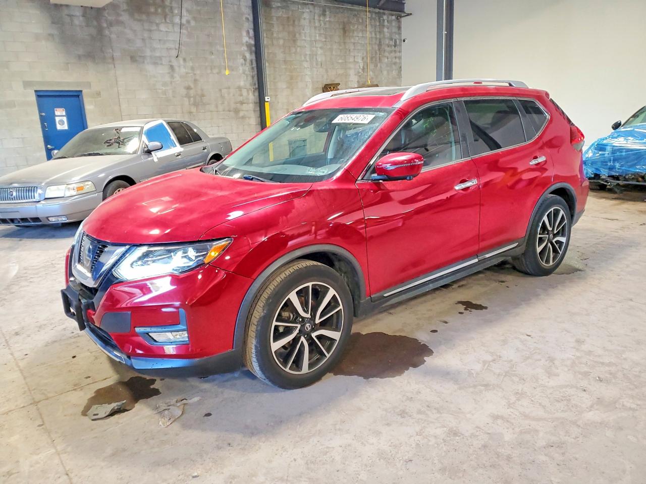 2017 NISSAN ROGUE