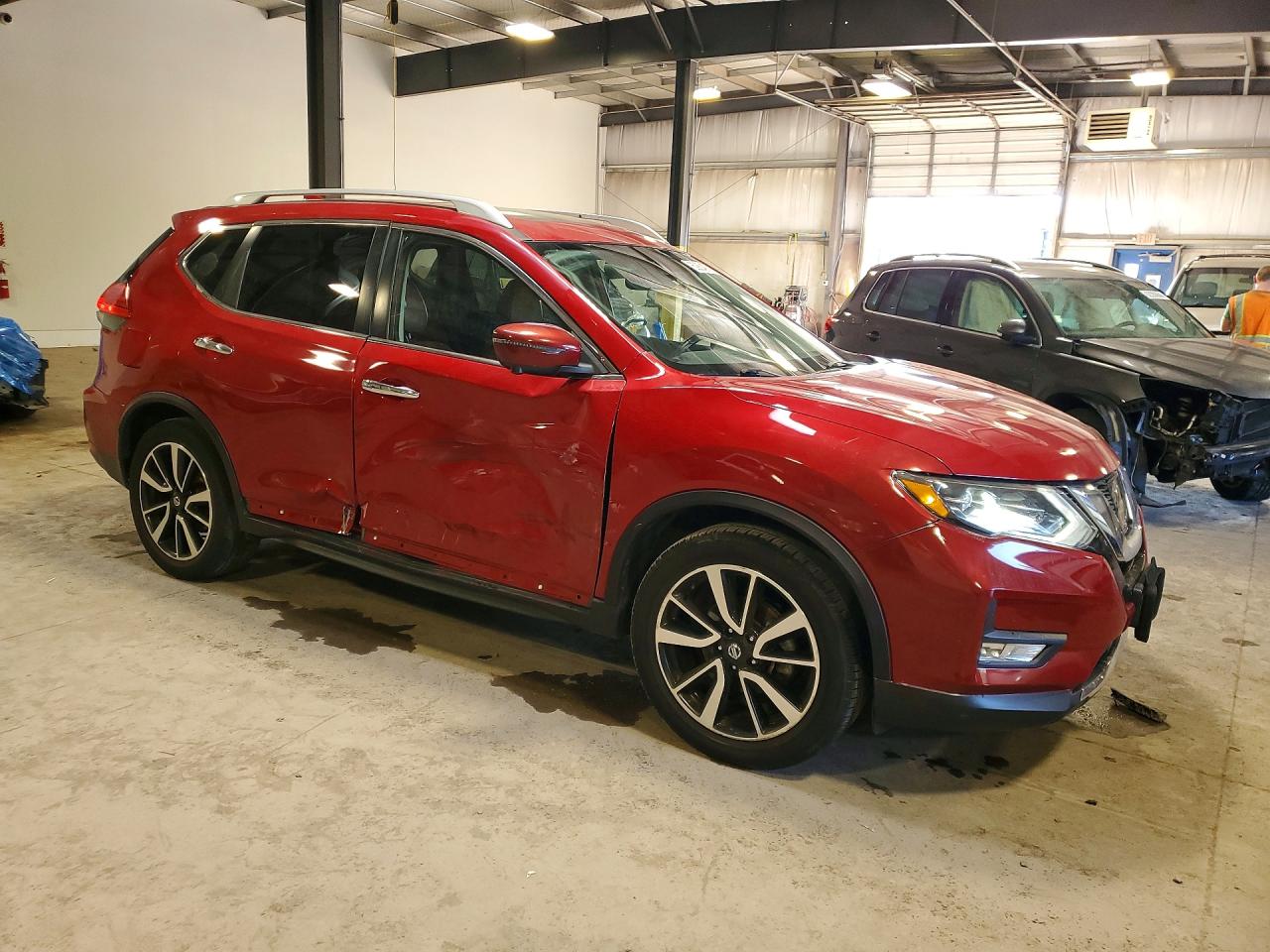 2017 NISSAN ROGUE