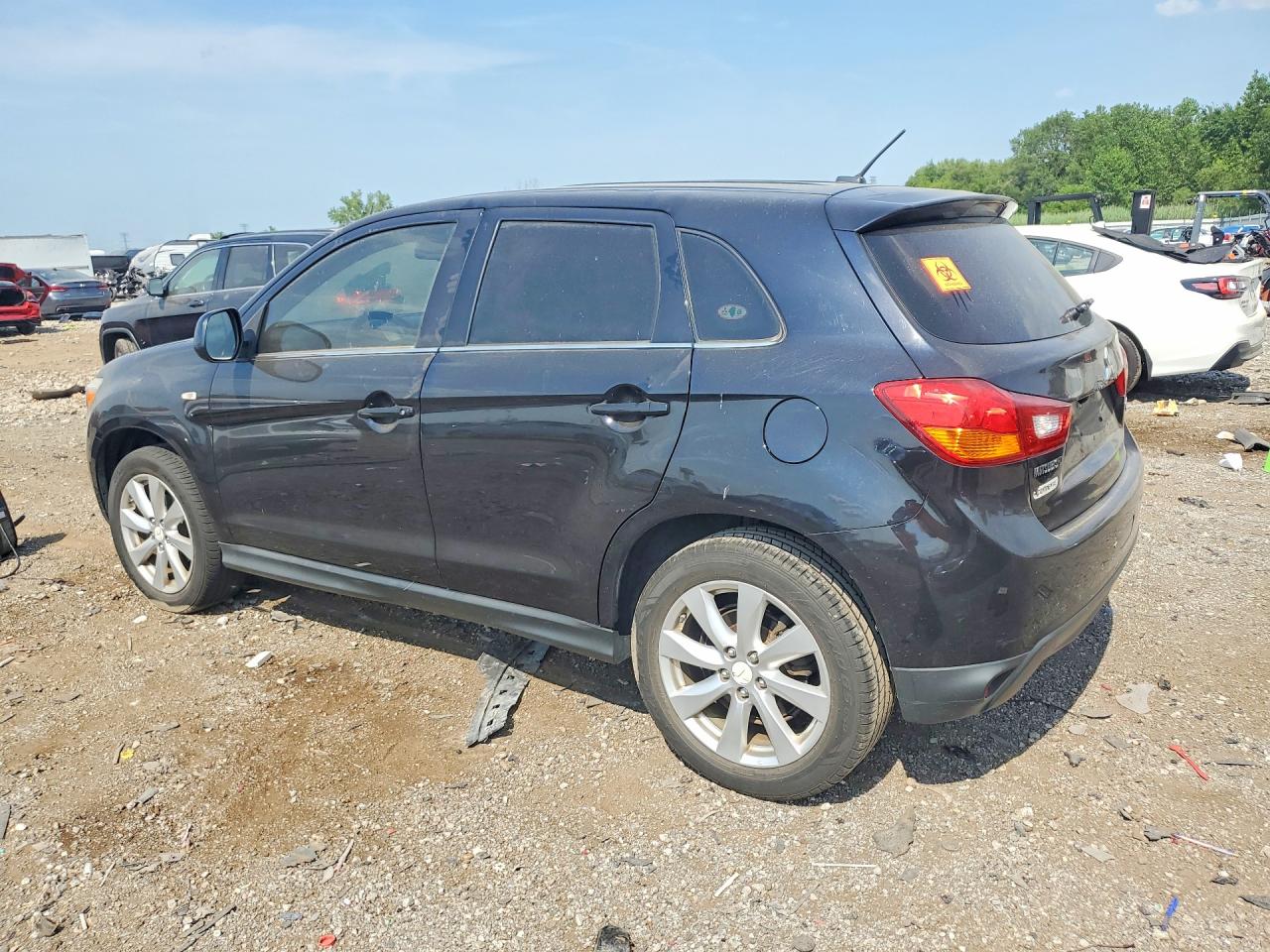 2014 MITSUBISHI OUTLANDER