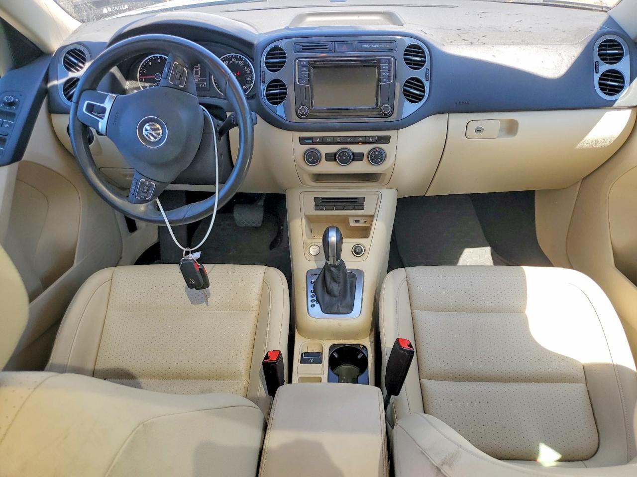 2017 VOLKSWAGEN TIGUAN