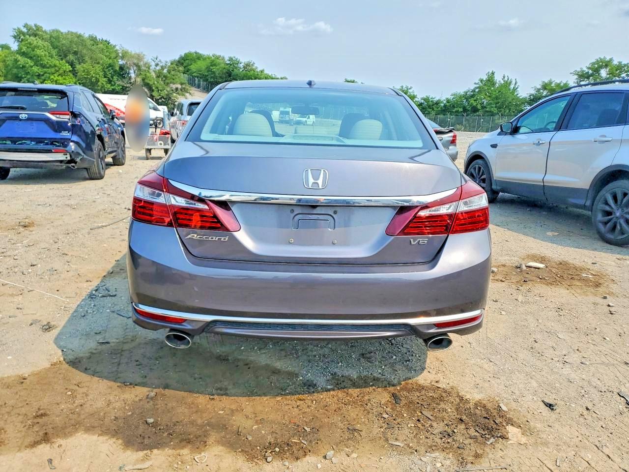 2017 HONDA ACCORD