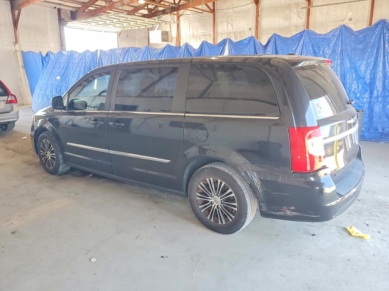 2014 CHRYSLER MINIVAN
