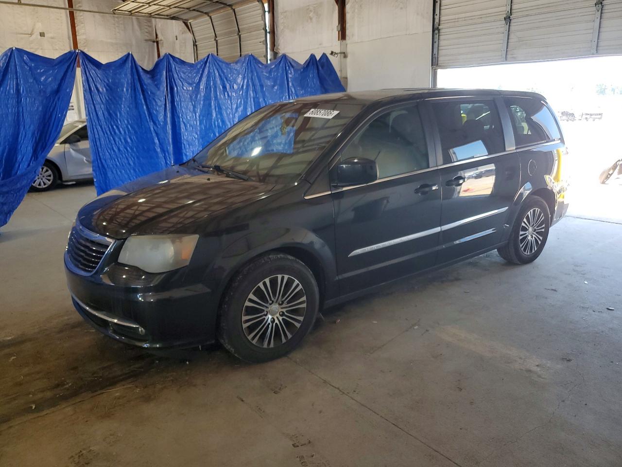 2014 CHRYSLER MINIVAN