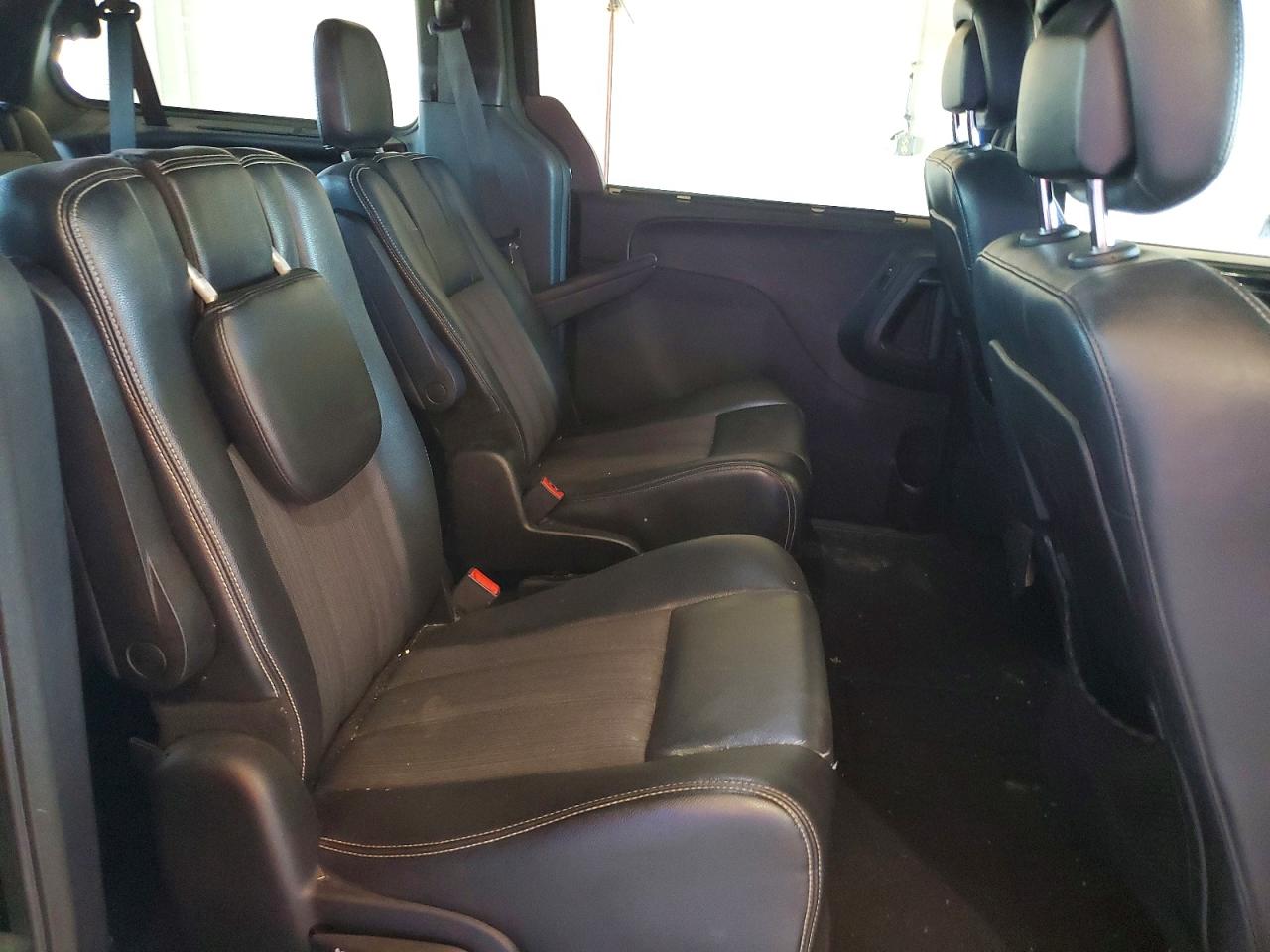 2014 CHRYSLER MINIVAN