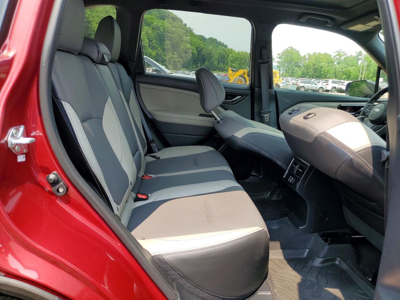 2025 SUBARU FORESTER