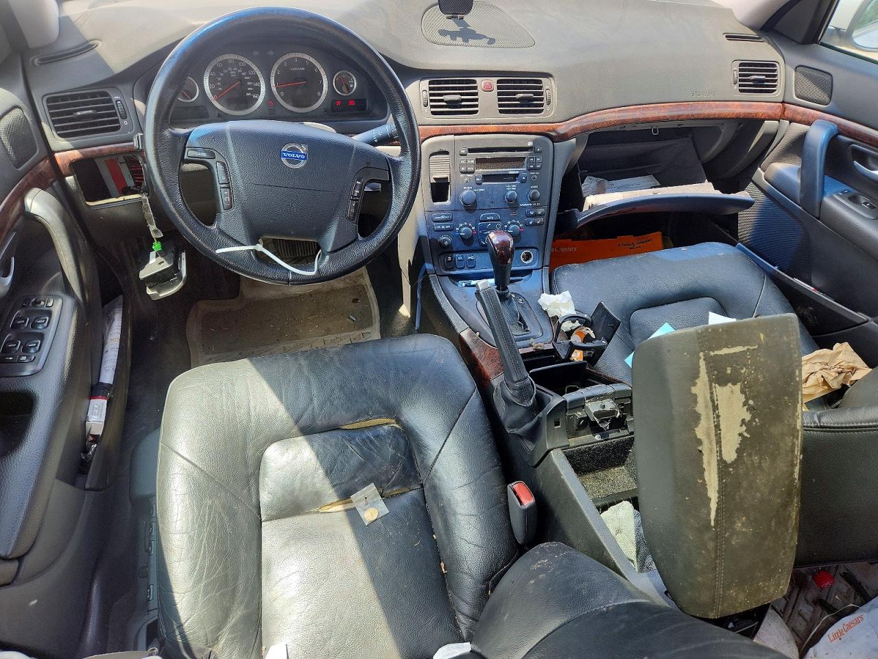 2004 VOLVO S80