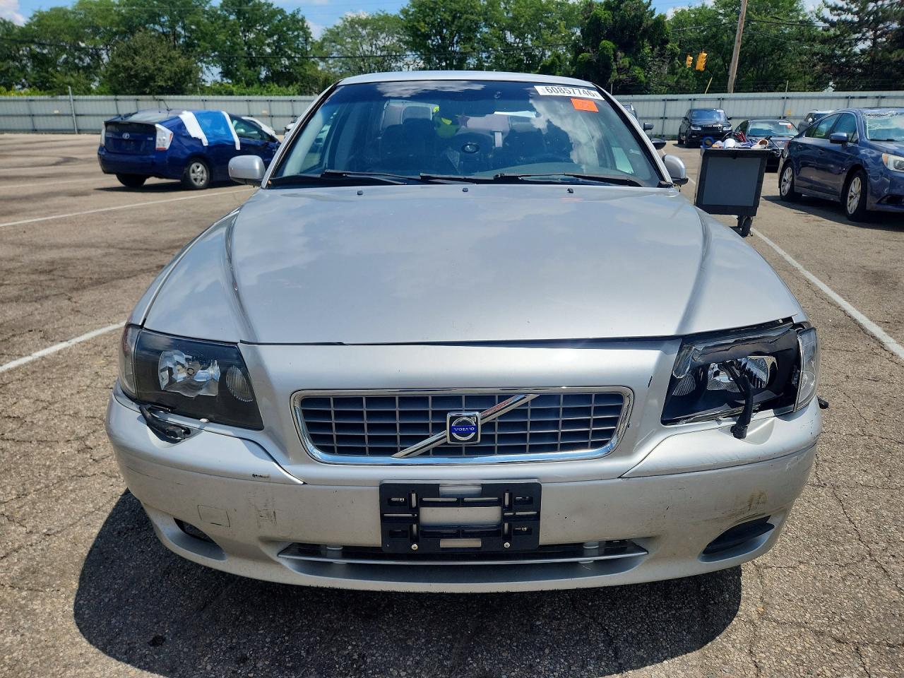 2004 VOLVO S80