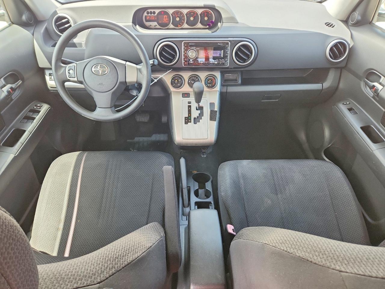 2009 TOYOTA SCION
