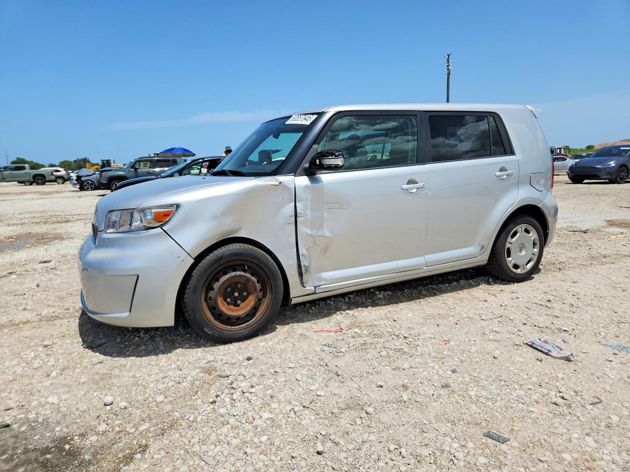 2009 TOYOTA SCION
